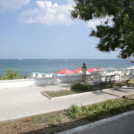 Номер С Видом На Море В Отраде Οδησσός Εξωτερικό φωτογραφία